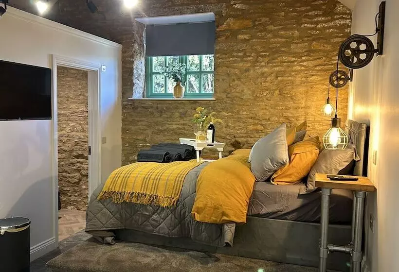 Majatalo The Old Stables