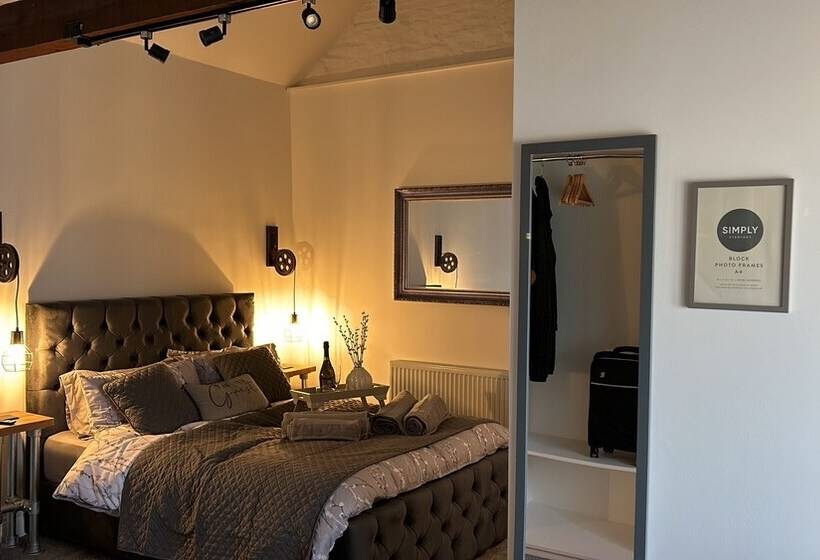 ペンション The Old Stables