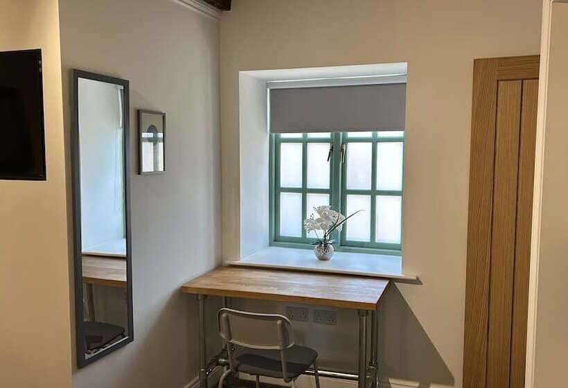 ペンション The Old Stables