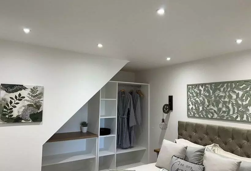 Majatalo The Old Stables