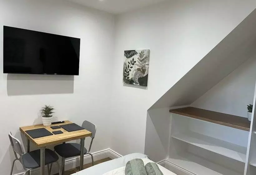 Majatalo The Old Stables