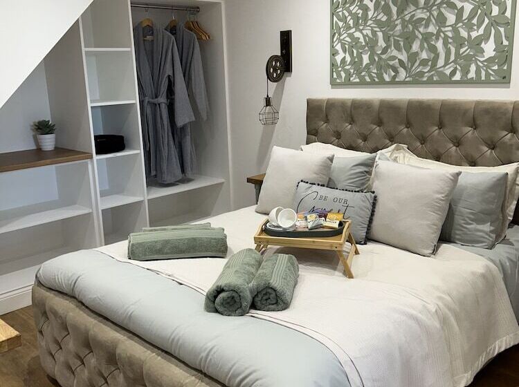 ペンション The Old Stables