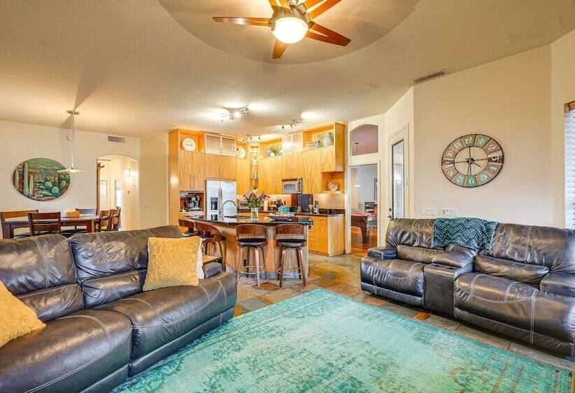 Phoenix Home W/ Private Oasis: Walk To Lookout Mtn