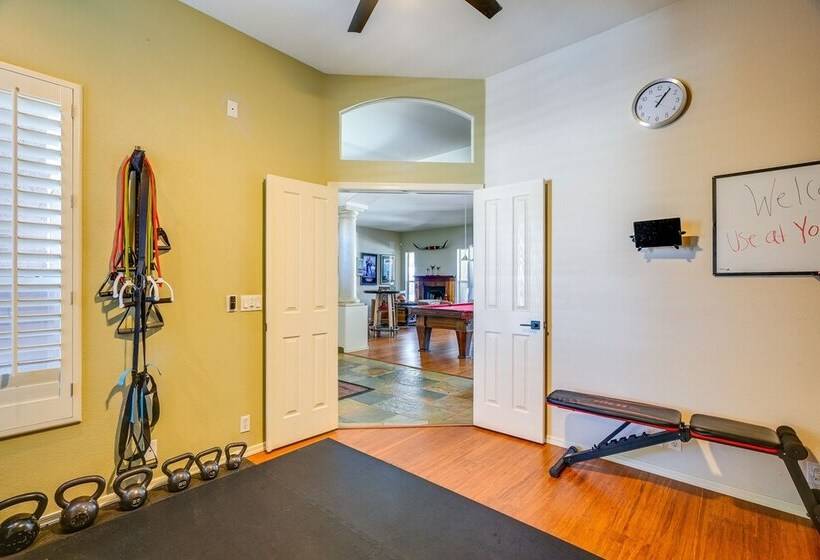 Phoenix Home W/ Private Oasis: Walk To Lookout Mtn