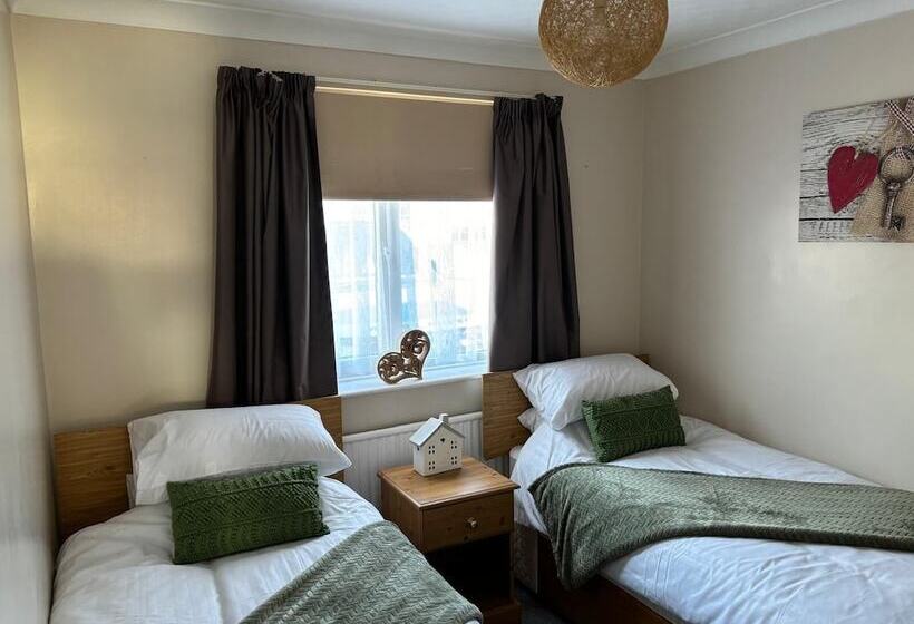 レジデンス Bungalow 2bed 1bath Petfriendly Parking