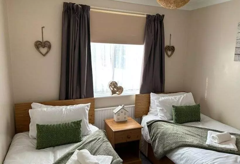 レジデンス Bungalow 2bed 1bath Petfriendly Parking