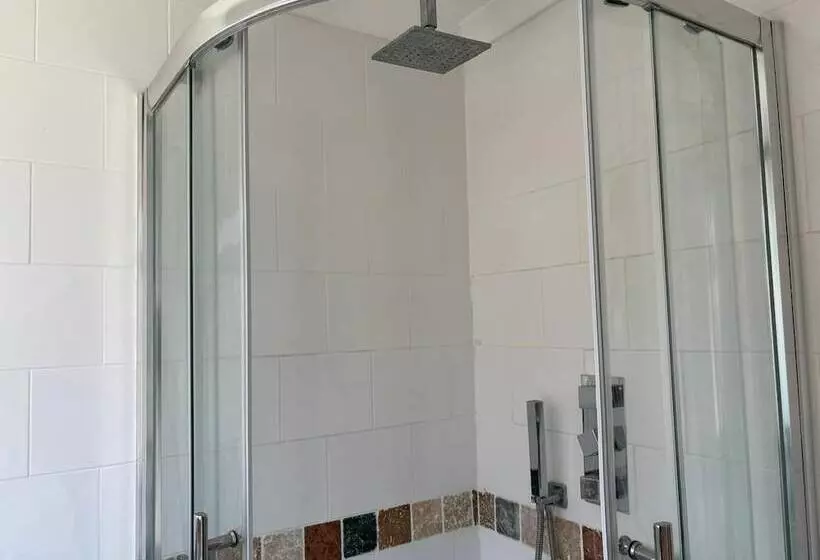 レジデンス Bungalow 2bed 1bath Petfriendly Parking