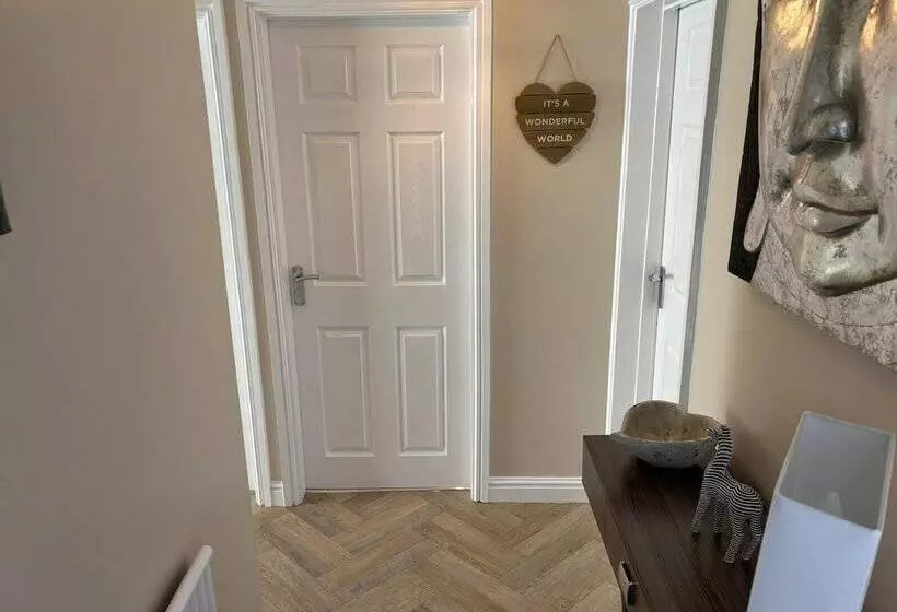 レジデンス Bungalow 2bed 1bath Petfriendly Parking