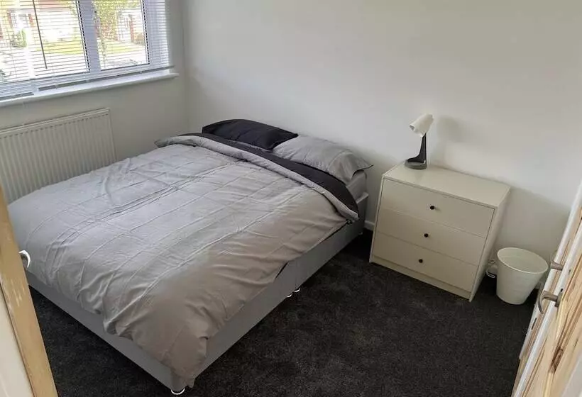 Residenssi Charming 3 Bed House In Leighton Buzzard