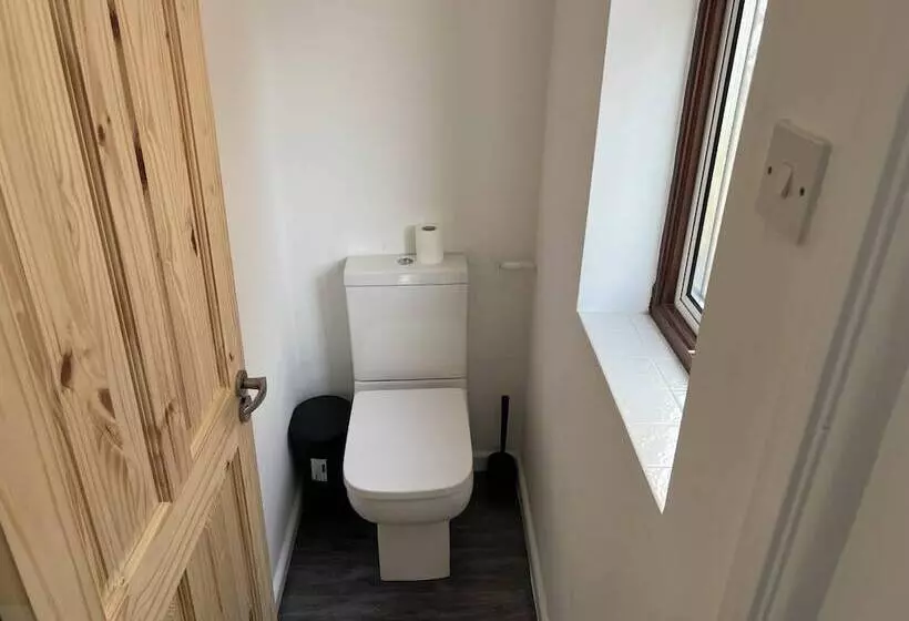 Residenssi Charming 3 Bed House In Leighton Buzzard