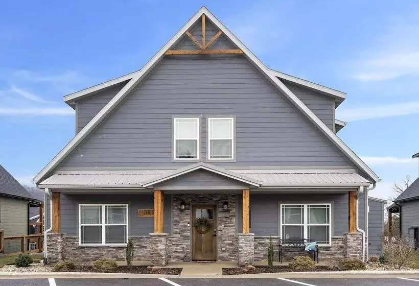 The Rock At Branson Cove 5 Bdr On Table Rock!