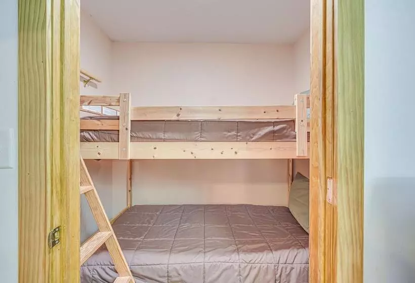 Hayward Retreat On The Chippewa Flowage W/ Dock!