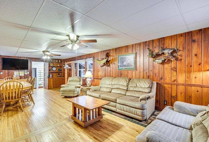 Hayward Retreat On The Chippewa Flowage W/ Dock!