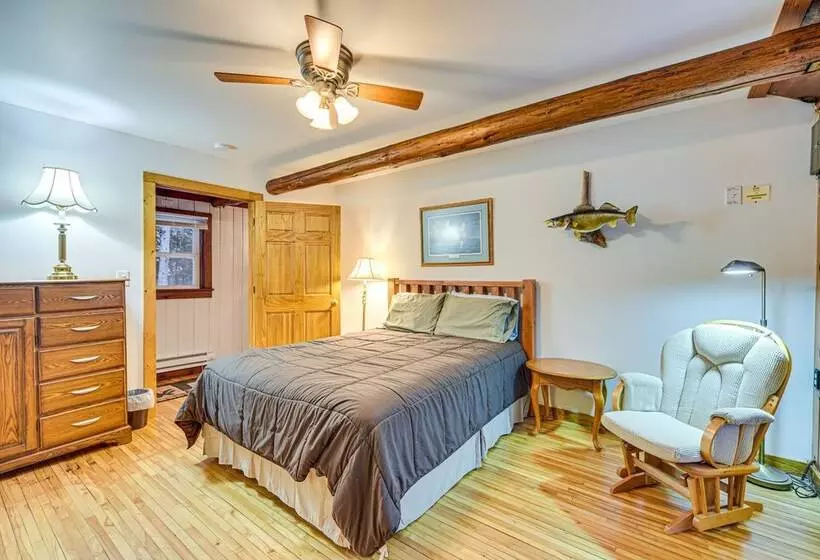 Hayward Retreat On The Chippewa Flowage W/ Dock!