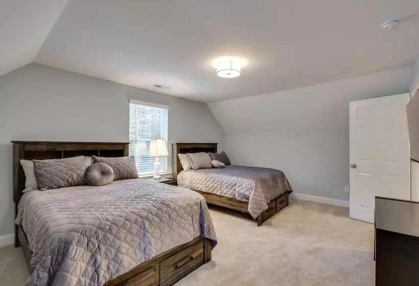 West End Home, Close To Pinehurst Golf Courses!