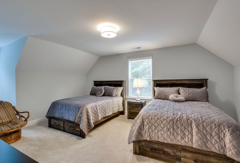 West End Home, Close To Pinehurst Golf Courses!