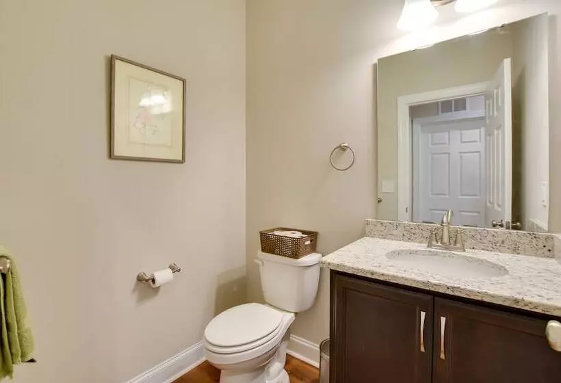 West End Home, Close To Pinehurst Golf Courses!