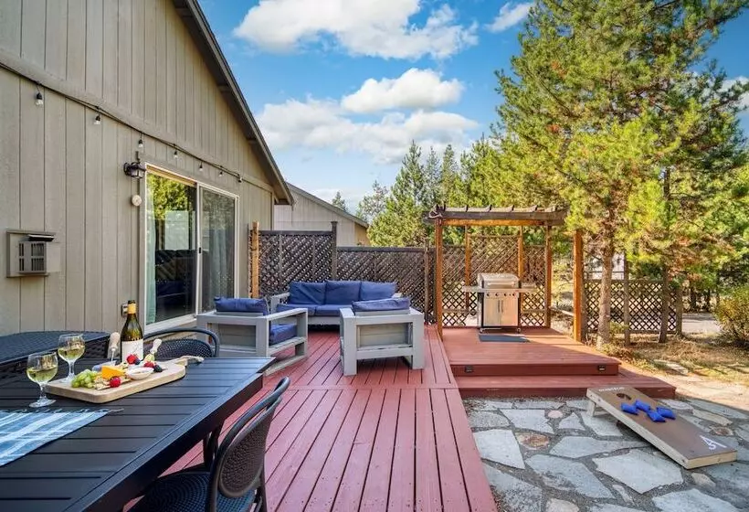 Black Bear Cabin By Avantstay Modern Bend Escape