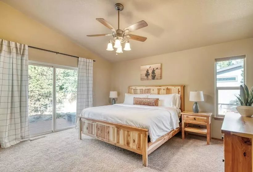 Black Bear Cabin By Avantstay Modern Bend Escape