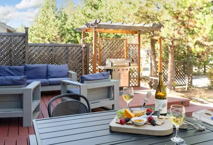 Black Bear Cabin By Avantstay Modern Bend Escape