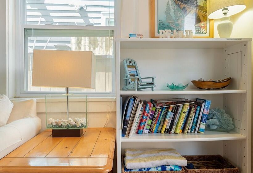 Casita De Catherine By Avantstay 1 Block To Duval St W/ Hot Tub!