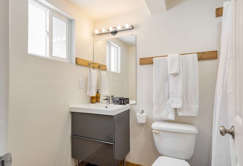 Chickadee By Avantstay Modern A Frame Cabin