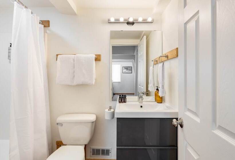 Chickadee By Avantstay Modern A Frame Cabin