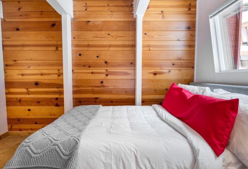 Chickadee By Avantstay Modern A Frame Cabin