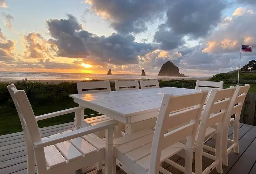 Driftaway By Avantstay Direct Cannon Beach Access W/ Stunning Views