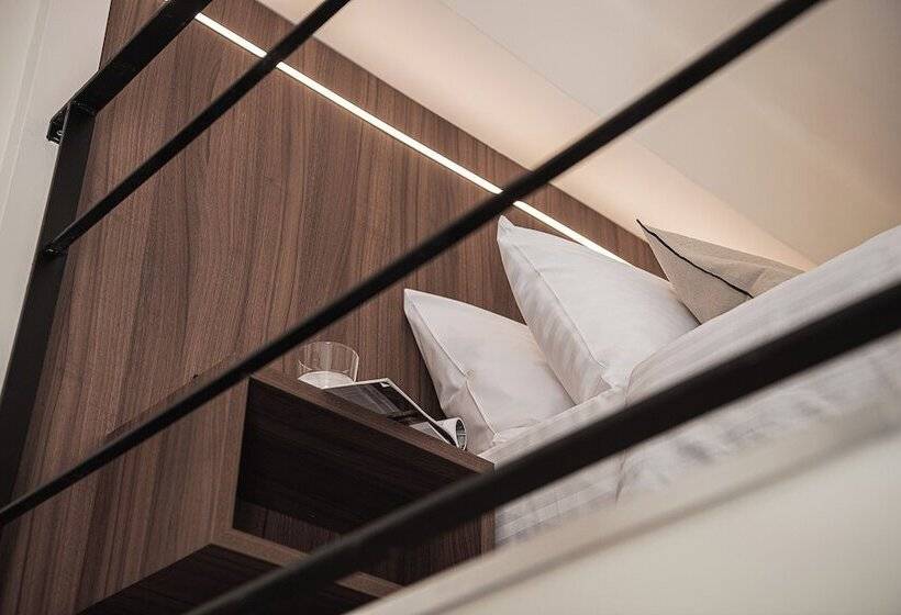 هتل Copal Experience The Port