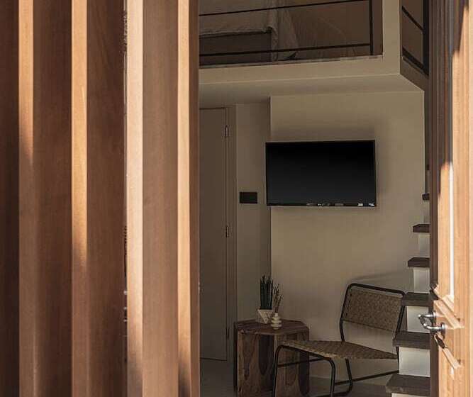 هتل Copal Experience The Port