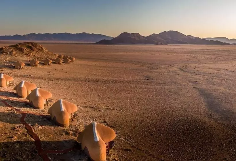 هتل Desert Hills Lodge