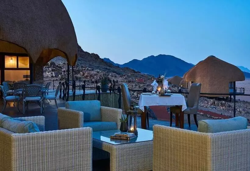 هتل Desert Hills Lodge