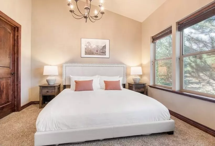 Lucky Bill By Avantstay Lake Views, 15mins To Park City Mtn