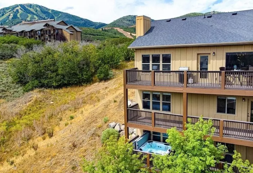 Lucky Bill By Avantstay Lake Views, 15mins To Park City Mtn