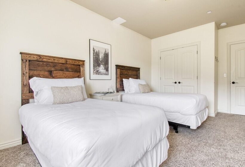 Lucky Bill By Avantstay Lake Views, 15mins To Park City Mtn