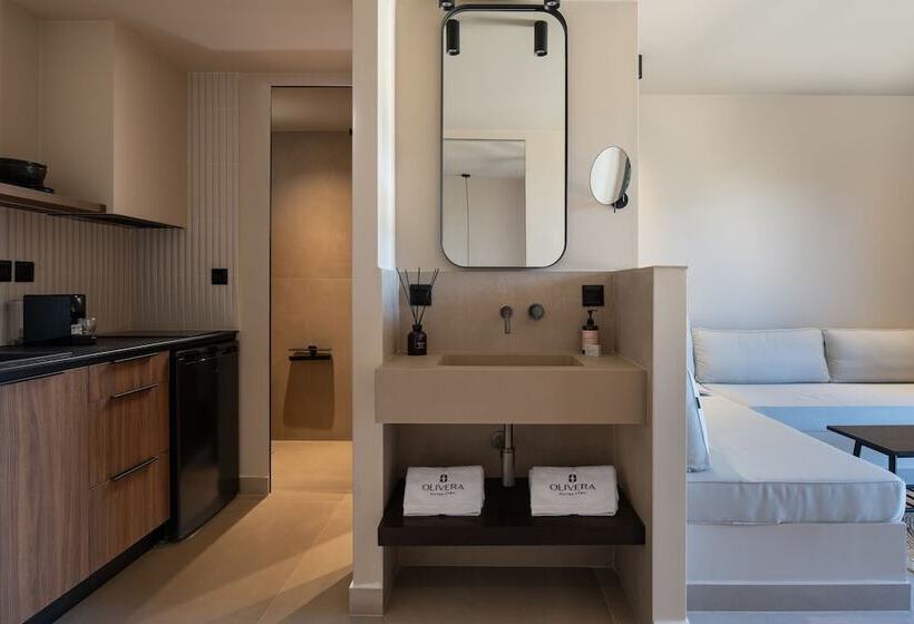 Olivera Suites Sarti