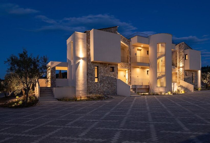 Olivera Suites Sarti