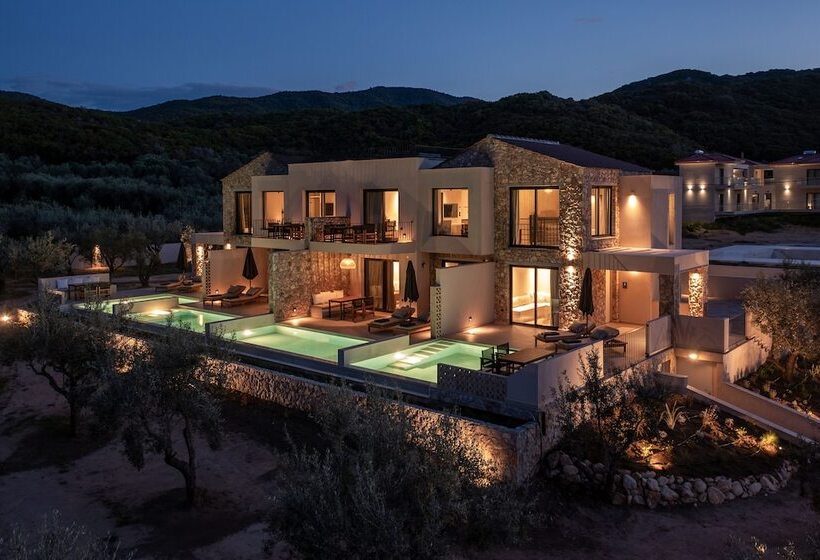 Olivera Suites Sarti