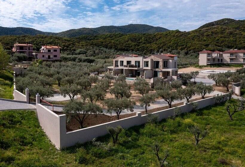 Olivera Suites Sarti