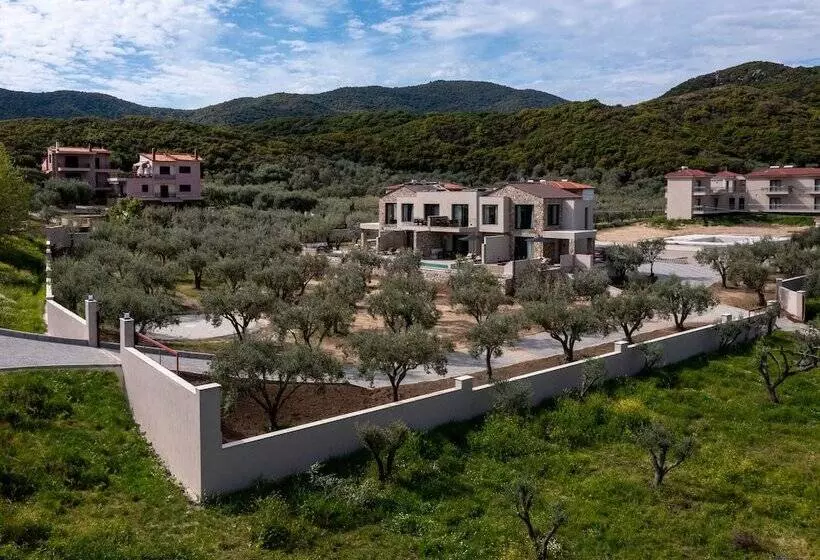 Olivera Suites Sarti
