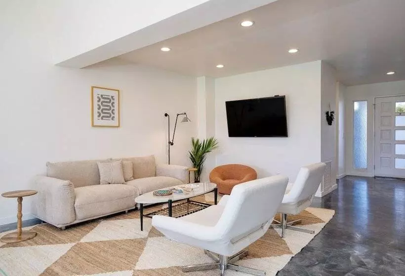 Quinta Blue By Avantstay Pool & Puttin Green, On The Golf Course!