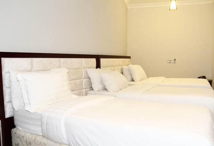 منتجع Nejobugg Palace