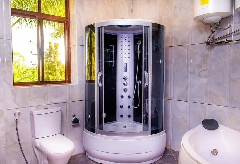 منتجع Nejobugg Palace