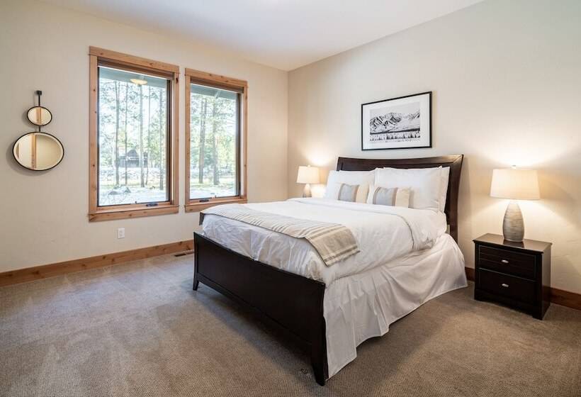 Riverwatch By Avantstay Deschutes In Your Yard