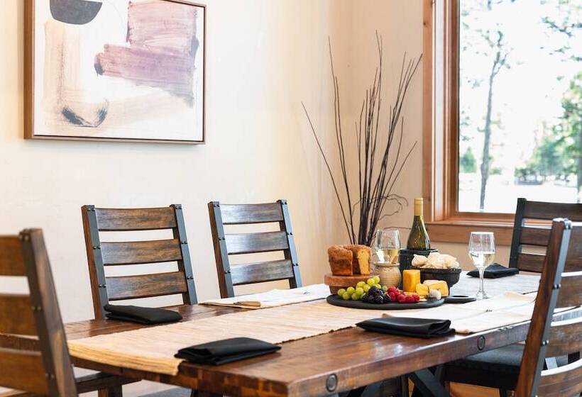 Riverwatch By Avantstay Deschutes In Your Yard