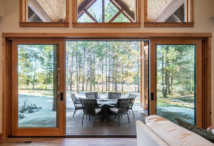 Riverwatch By Avantstay Deschutes In Your Yard