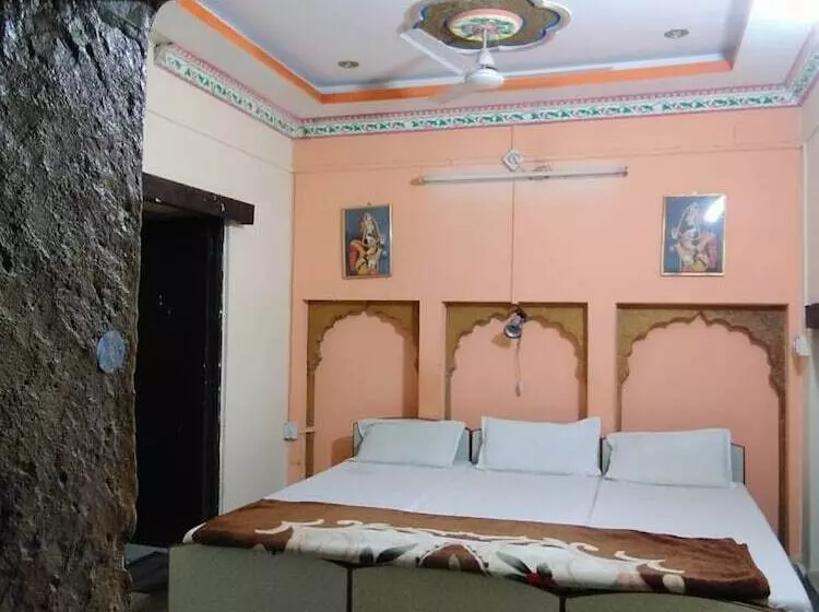 ホテル Jeet Mahal