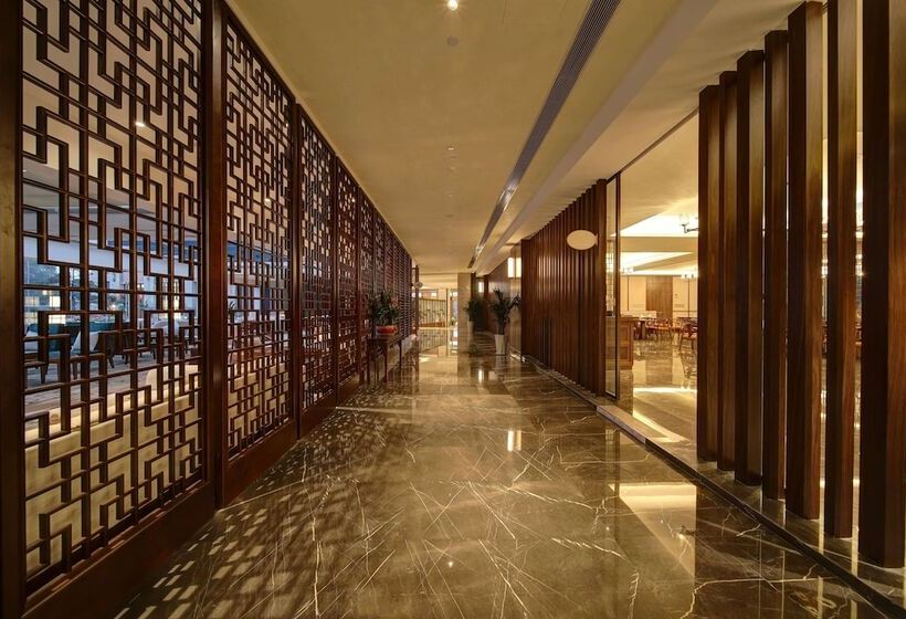 Howard Johnson By Wyndham Yilin Hotel Guangan