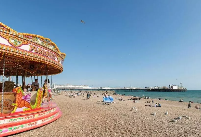 Maldron Hotel Brighton City Centre